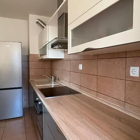 S Apartment