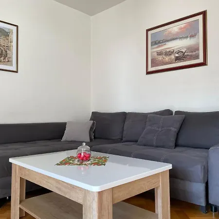 Apartment S Sibenik